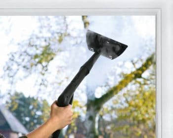 limpieza ventana con vaporeta