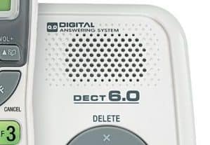 altavoz en la base