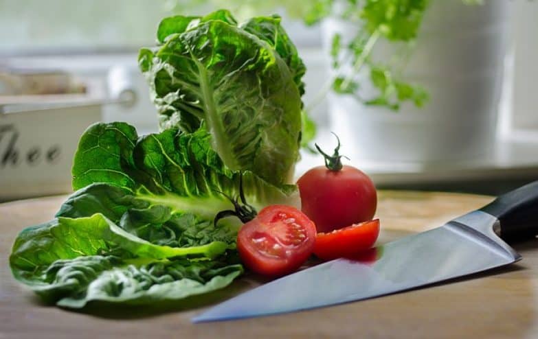 lechuga y tomate para ensalada