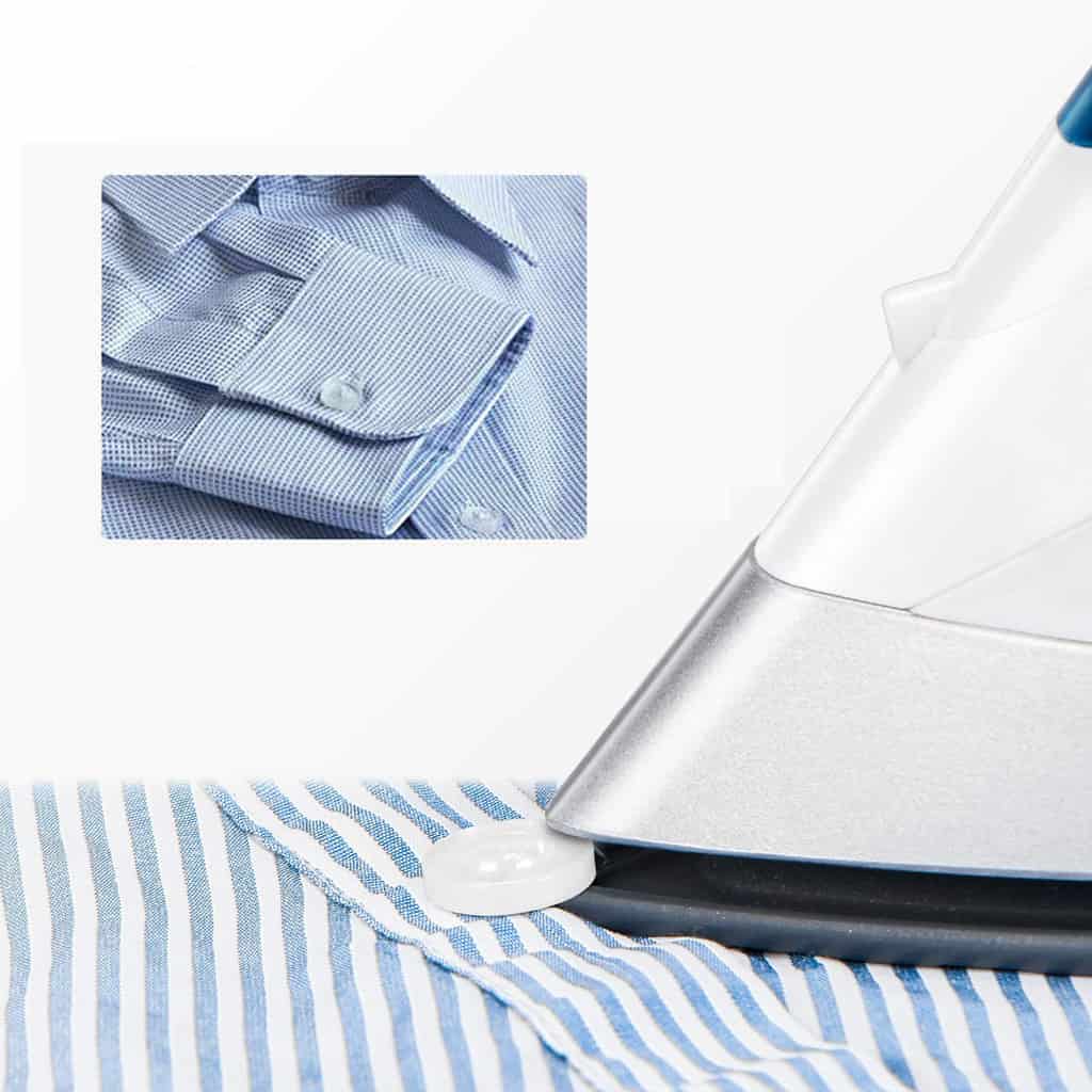 Cómo planchar una camisa sin dejar arrugas imagen 2 empezar-por-los-puños-para-planchar-una-camisa-sin-dejar-arrugas