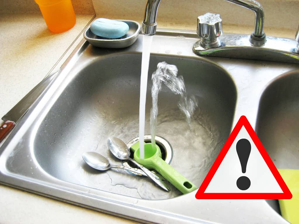 ¿Cómo ahorrar con un termo eléctrico? imagen 7 moderar-el-consumo-de-agua-caliente