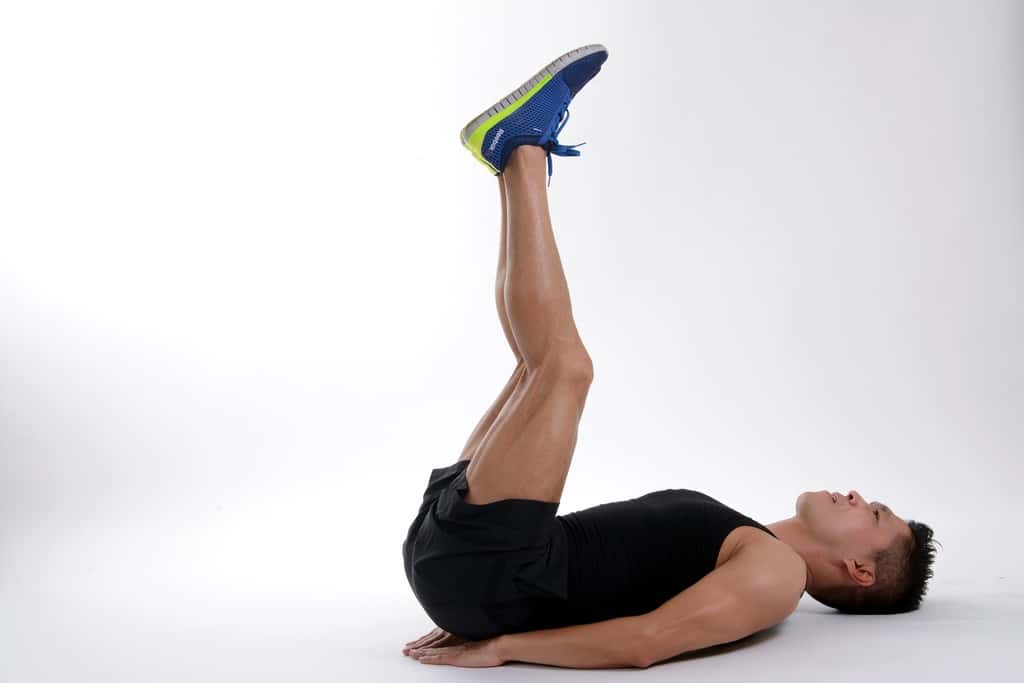 4 types d'abdominaux pour renforcer l'image du ventre 5 abdominaux pour renforcer le ventre à 90 degrés