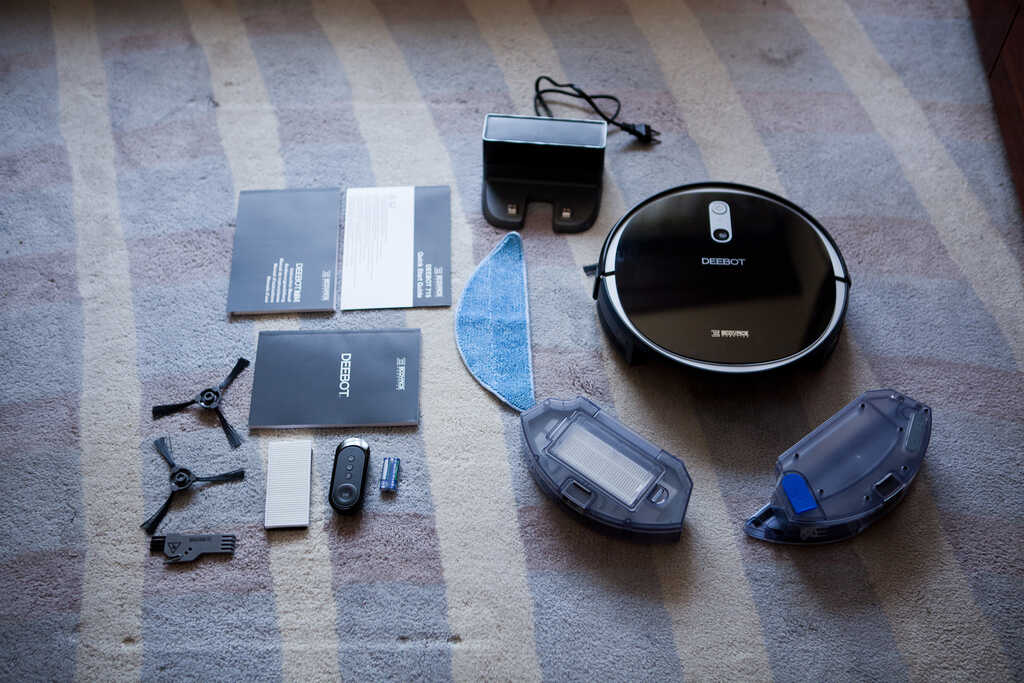 Análisis completo del robot aspirador ECOVACS Robotics DEEBOT 715 imagen 6 accesorios-del-ecovacs-deebot-715
