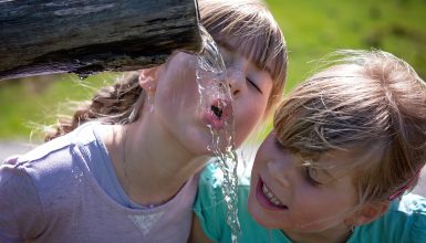 consejos para mantener la hidratación de los niños portada