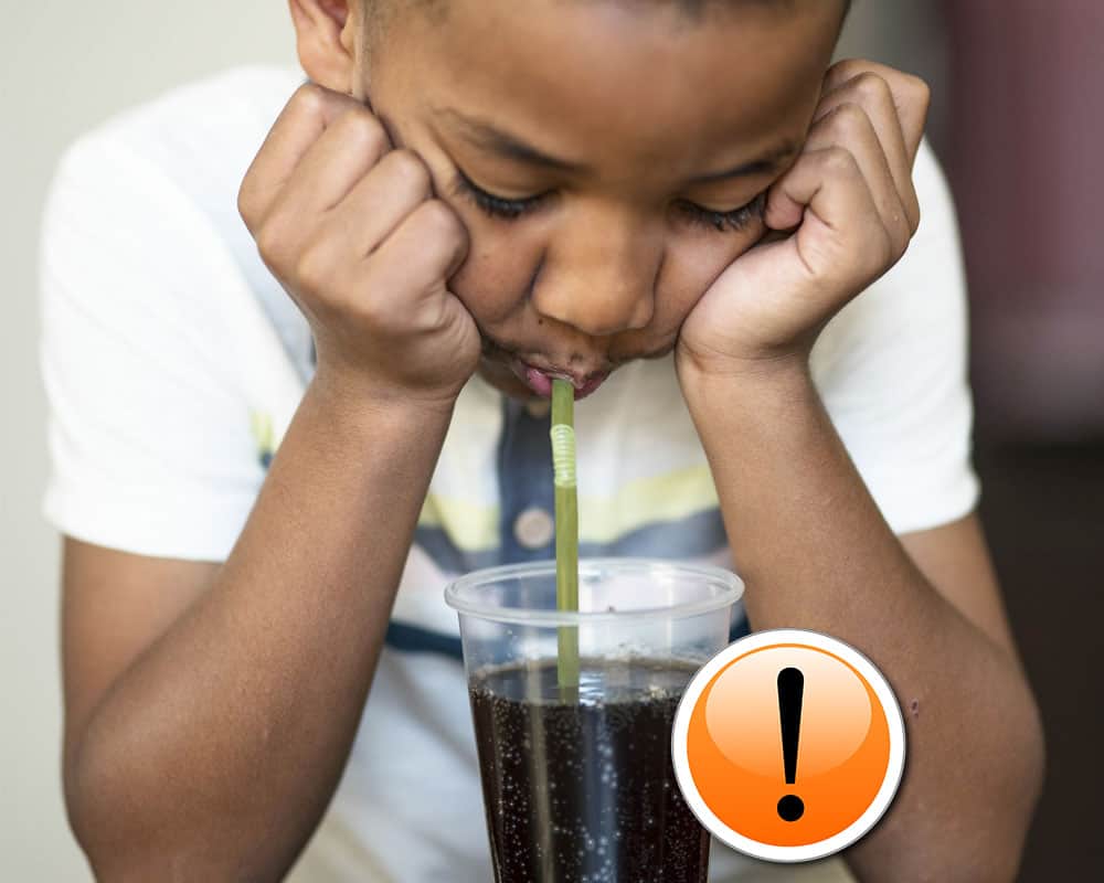 Consejos para mantener la hidratación de los niños imagen 5 evitar-las-bebidas-azucaradas-en-la-hidratación-de-los-niños