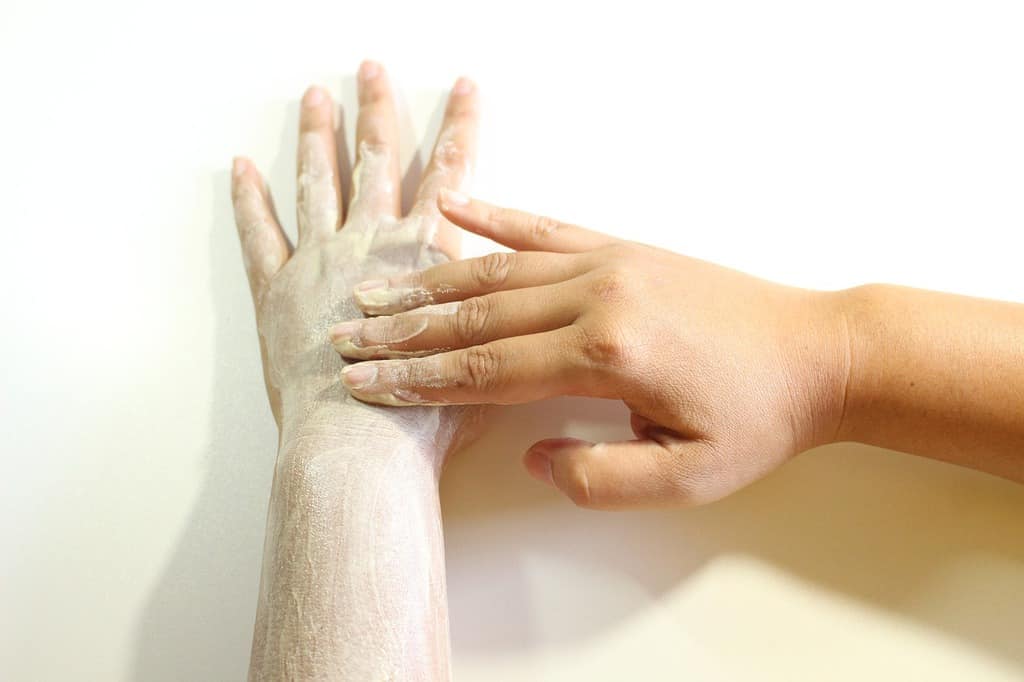 Comment maintenir peau hydratée pendant la journée image 5 Exfolia-tu-piel