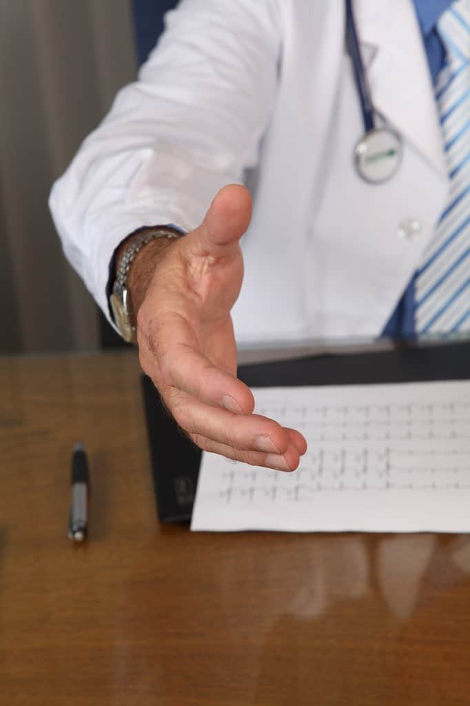 ¿Qué significa ser crudivegano? imagen 26 visitar-al-doctor