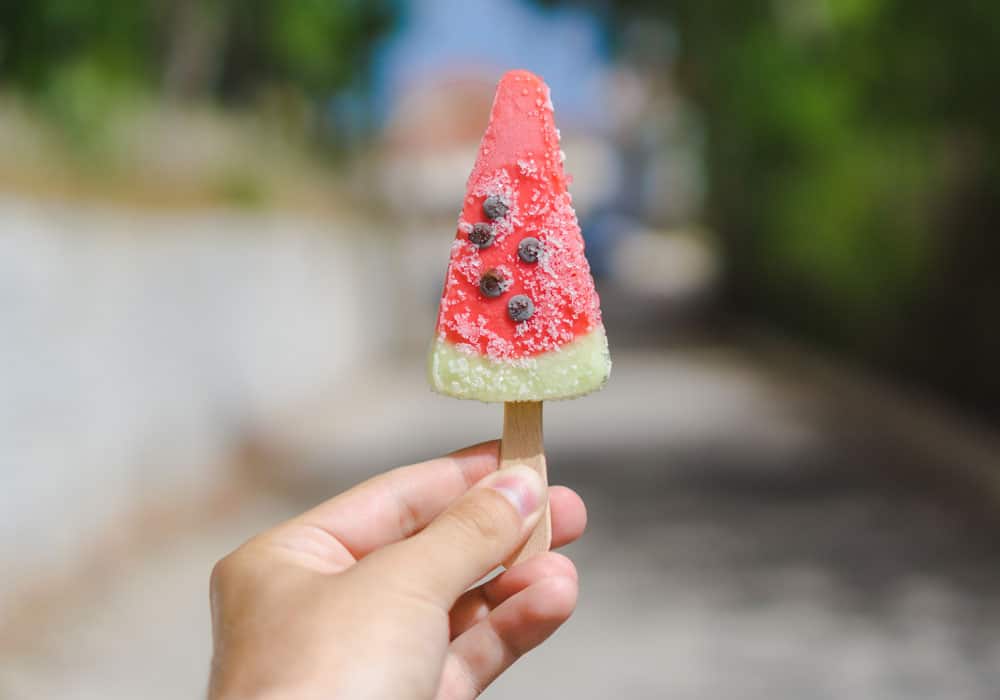 Comment préparer une glace à la pastèque en 7 étapes image 2 Formes de présentation de la crème glacée à la pastèque