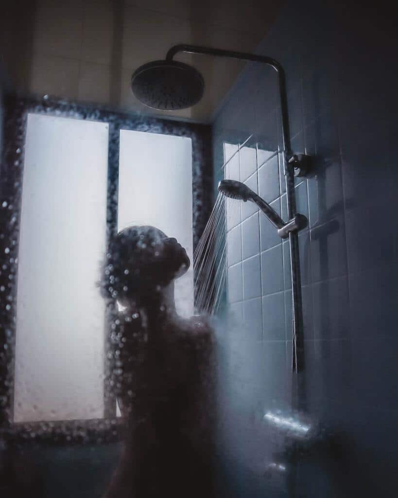 Conseils pour garder l'image sans pollen de la maison 6 Prenez une douche si vous avez passé les beaux jours