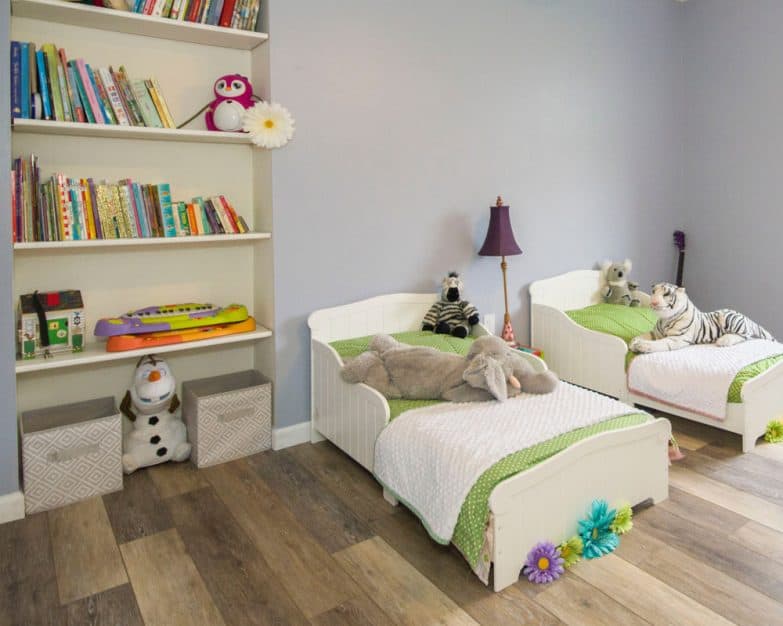 12 hábitos de la gente con casas limpias imagen 8 guardar-los-juguetes-de-los-niños