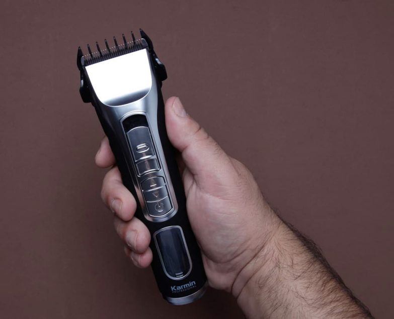 Análisis completo del cortapelos profesional Karmin T70 imagen 3 cortapelos-Karmin-T70-muy-ergonómico