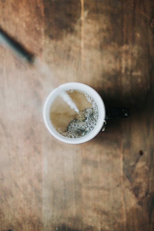 agua hirviendo para el té