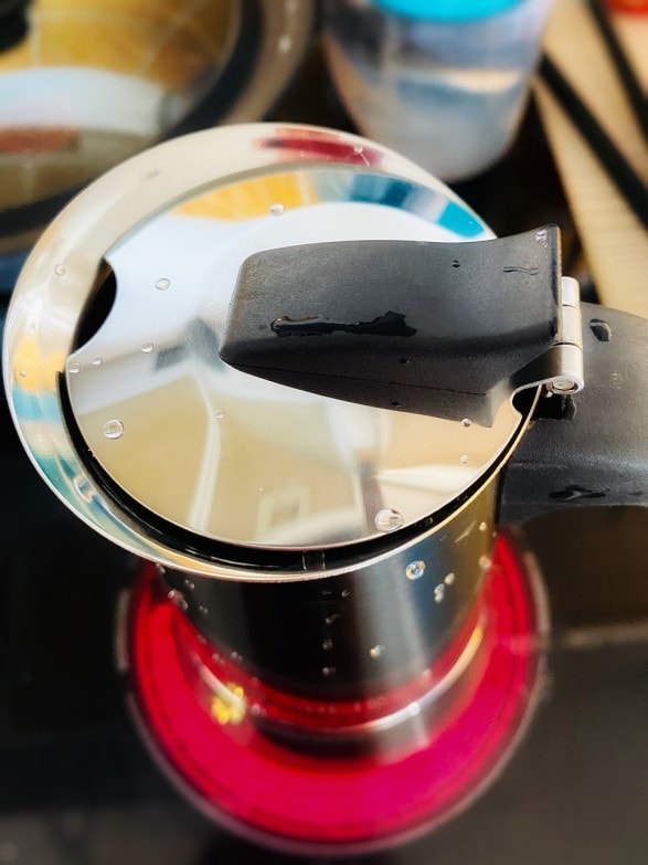 Cómo hacer café en cafetera italiana imagen 7 cafetera italiana moderna