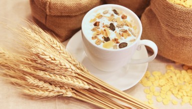 Cómo preparar leche vegetal con una batidora imagen