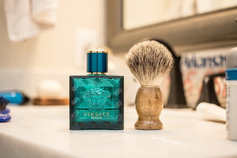 brocha de afeitar con after shave