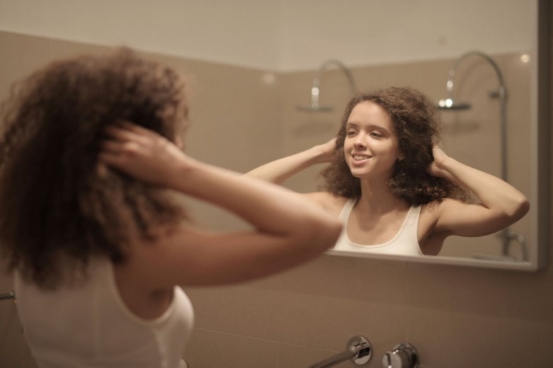 Como aplicar la cera en el cabello