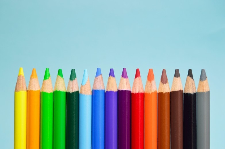 Le meilleur ensemble de crayons de couleur Prismacolor image 4 Crayons de couleur avec différents types de mines