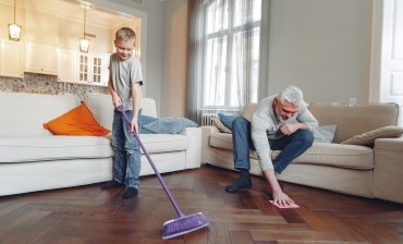 Al menos una vez por semana hay que hacer una limpieza profunda de la casa.