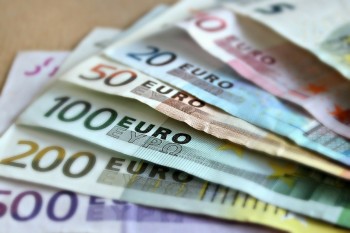 precio de una pinza amperimétrica en billetes de euro