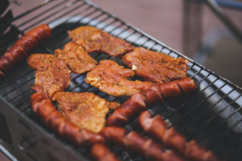 Carne a la parrilla. 