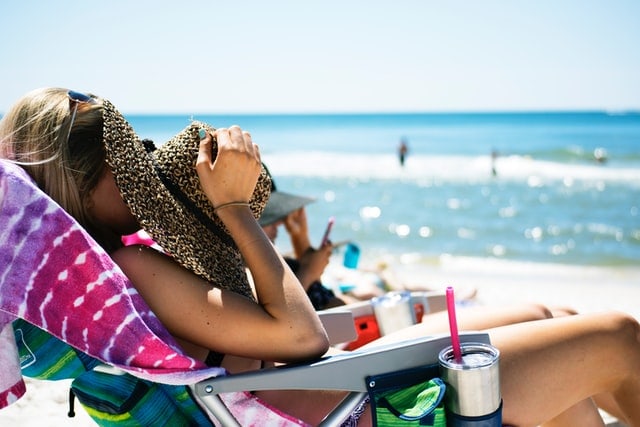 Sillas de playa plegables para tomar sol y descansar