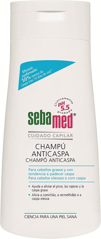 El champú anticaspa graso SEBAMED 